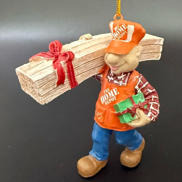 Vintage 2012 Mr. Christmas Homer HOME DEPOT Carrying Wood Log Resin Ornament - Picture 1 of 16